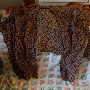 Leopard like kimono bathing suit cover up.